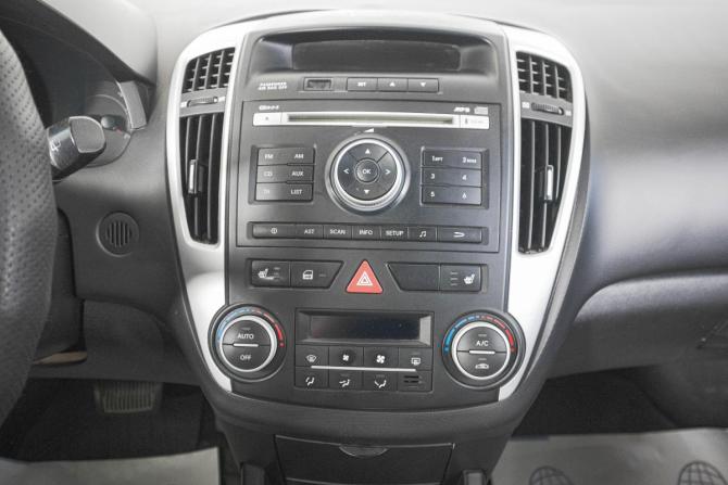 Kia Ceed I Рестайлинг с пробегом 2011 года, цена 899 000 рублей, 170000 км, хэтчбек, Автокод Объявления
