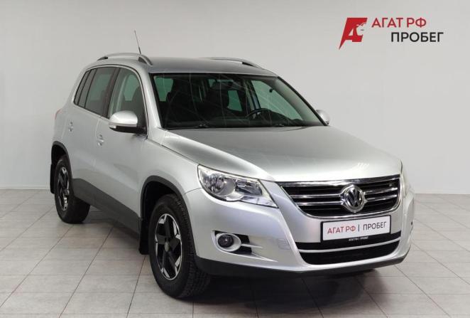 Volkswagen Tiguan I с пробегом 2010 года, цена 1 100 000 рублей, 136792 км, внедорожник, Автокод Объявления