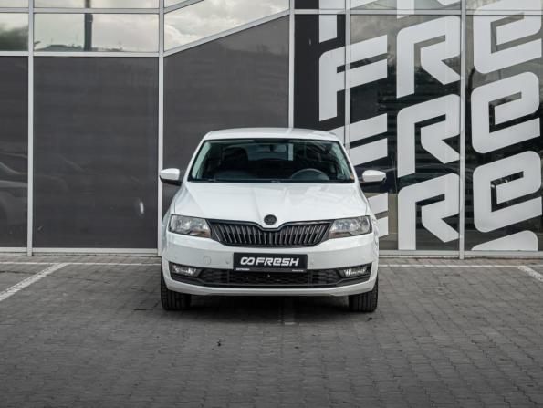 Skoda Rapid I с пробегом 2017 года, цена 925 000 рублей, 207390 км, лифтбек, Автокод Объявления