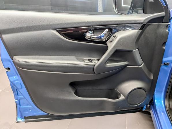 Nissan Qashqai II Рестайлинг с пробегом 2021 года, цена 2 215 000 рублей, 77100 км, внедорожник, Автокод Объявления