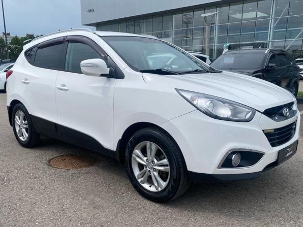 Hyundai ix35 I с пробегом 2011 года, цена 910 000 рублей, 331504 км, внедорожник, Автокод Объявления