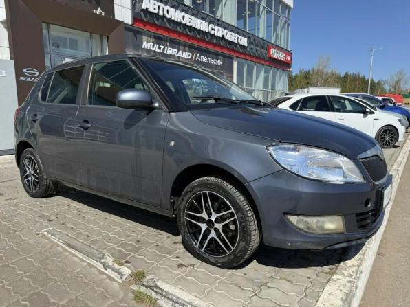 Skoda Fabia II Рестайлинг с пробегом 2011 года, цена 430 000 рублей, 196329 км, хэтчбек, Автокод Объявления