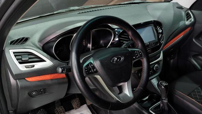 Lada (ВАЗ) Vesta I с пробегом 2018 года, цена 945 000 рублей, 107028 км, универсал, Автокод Объявления