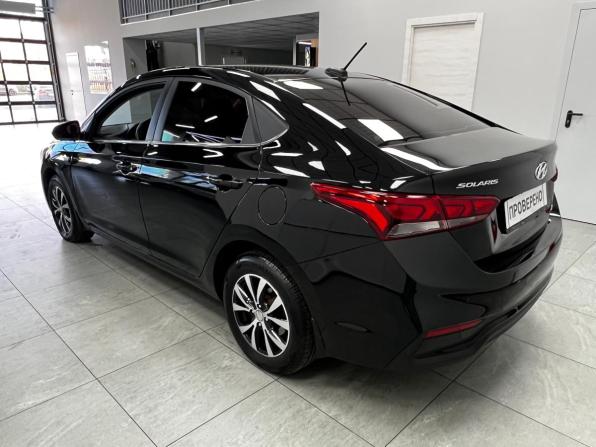 Hyundai Solaris II с пробегом 2018 года, цена 1 390 000 рублей, 123241 км, седан, Автокод Объявления