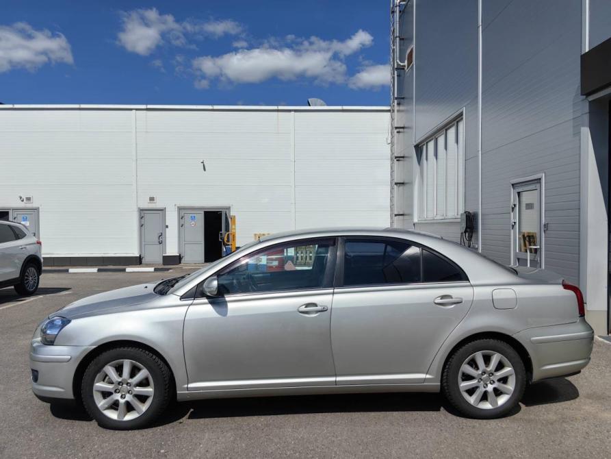Toyota Avensis II Москва  - изображение 5
