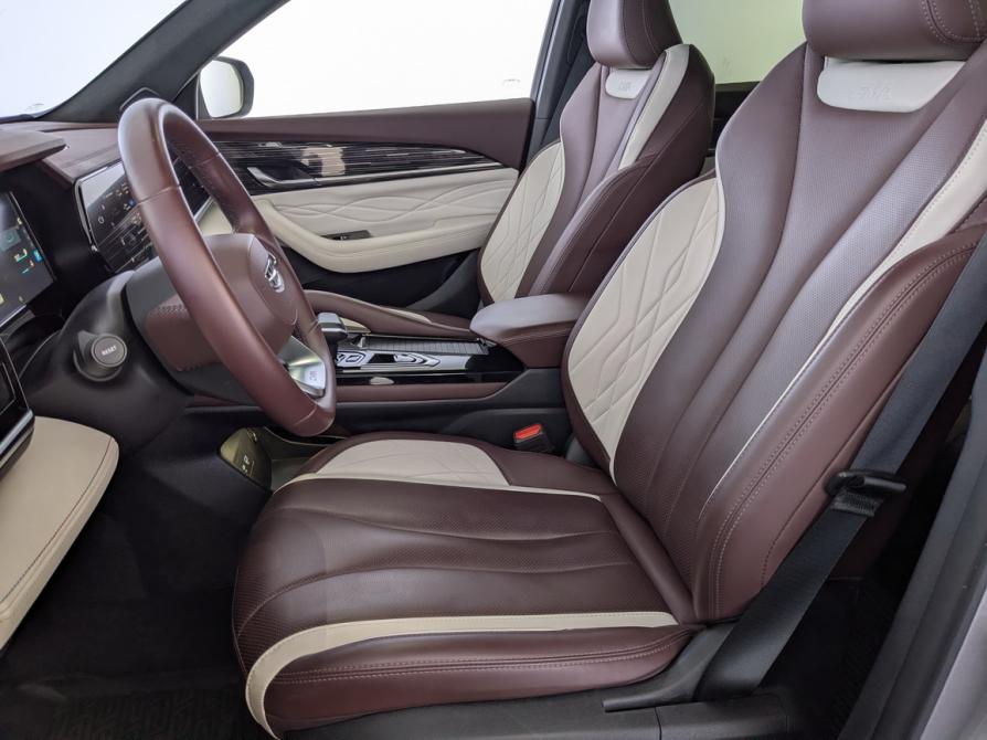 Geely Monjaro I Москва  - изображение 22