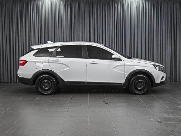 Lada (ВАЗ) Vesta I с пробегом 2018 года, цена 1 078 000 рублей, 145379 км, универсал, Автокод Объявления