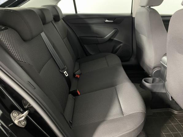 Volkswagen Polo VI с пробегом 2021 года, цена 1 595 000 рублей, 96139 км, лифтбек, Автокод Объявления