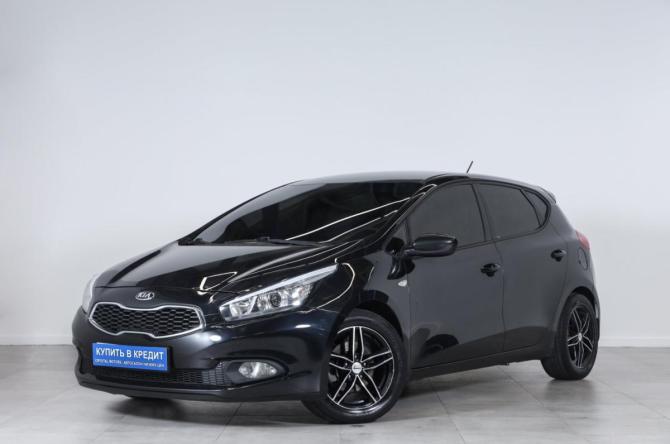 Kia Ceed II с пробегом 2013 года, цена 899 000 рублей, 271000 км, хэтчбек, Автокод Объявления