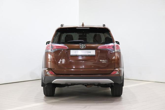 Toyota RAV4 IV (XA40) Рестайлинг с пробегом 2017 года, цена 2 080 000 рублей, 142552 км, внедорожник, Автокод Объявления