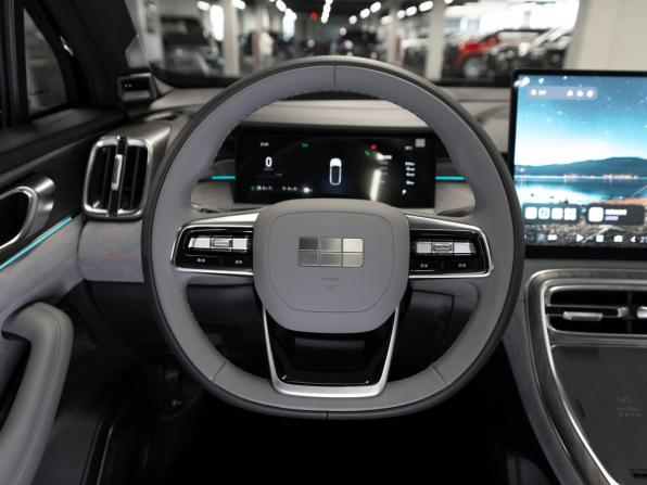 Geely Galaxy M7 с пробегом 2026 года, цена 3 750 000 рублей, 18 км, внедорожник, Автокод Объявления