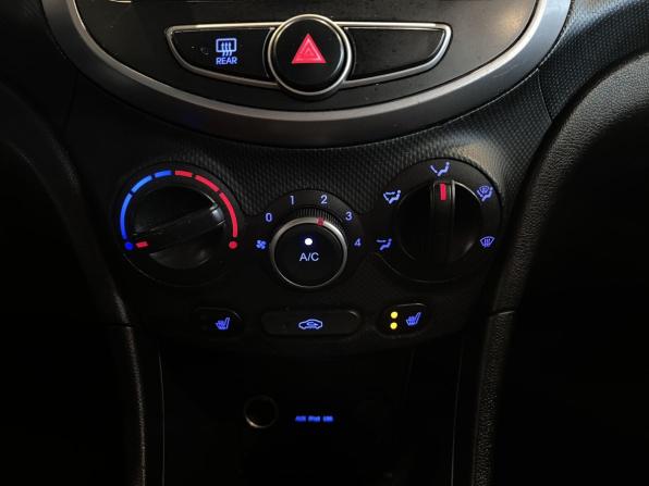 Hyundai Solaris I Рестайлинг с пробегом 2014 года, цена 745 000 рублей, 244333 км, седан, Автокод Объявления