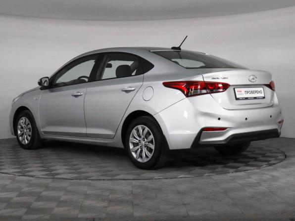 Hyundai Solaris II с пробегом 2017 года, цена 1 100 000 рублей, 112373 км, седан, Автокод Объявления