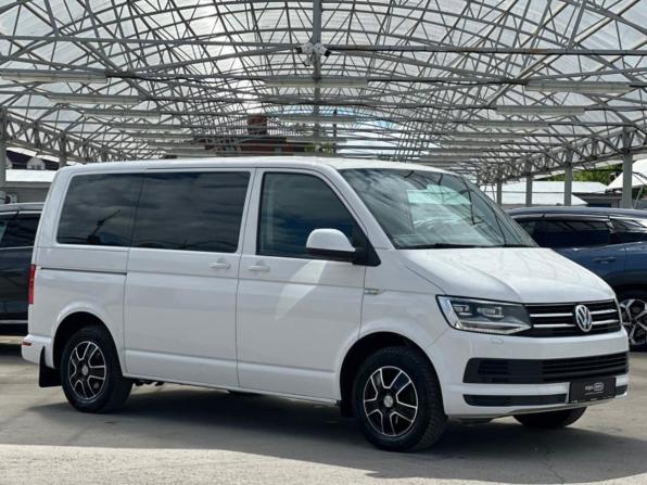 Volkswagen Caravelle T6 с пробегом 2016 года, цена 2 692 000 рублей, 267002 км, минивэн, Автокод Объявления