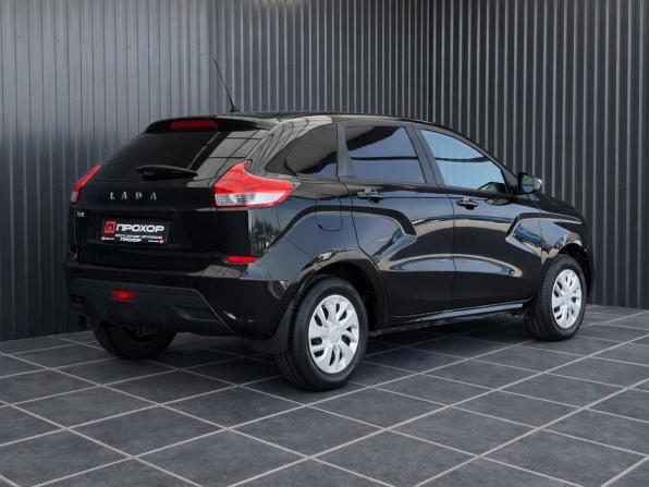 Lada (ВАЗ) XRAY I с пробегом 2018 года, цена 897 000 рублей, 113754 км, хэтчбек, Автокод Объявления