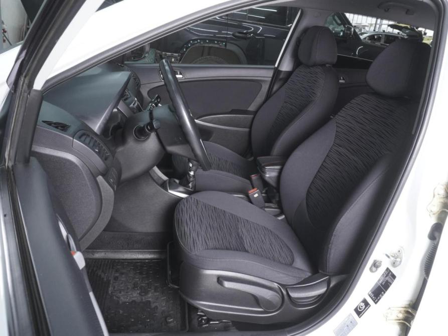 Hyundai Solaris I Рестайлинг Ростов-на-Дону  - изображение 10