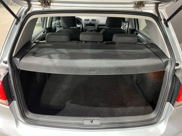 Volkswagen Golf VI с пробегом 2010 года, цена 740 000 рублей, 293964 км, хэтчбек, Автокод Объявления