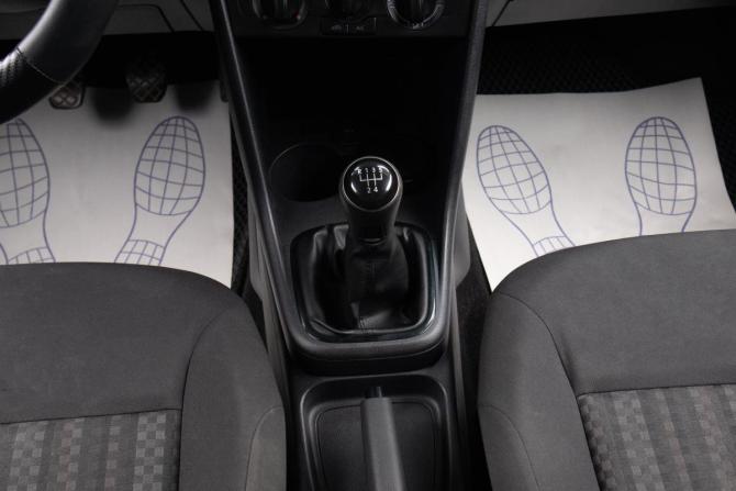 Volkswagen Polo V Рестайлинг с пробегом 2018 года, цена 1 279 000 рублей, 87400 км, седан, Автокод Объявления