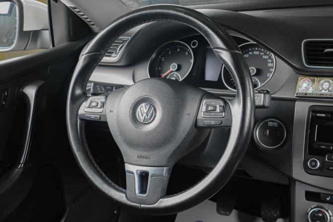 Volkswagen Passat B7 с пробегом 2013 года, цена 1 429 000 рублей, 141000 км, седан, Автокод Объявления