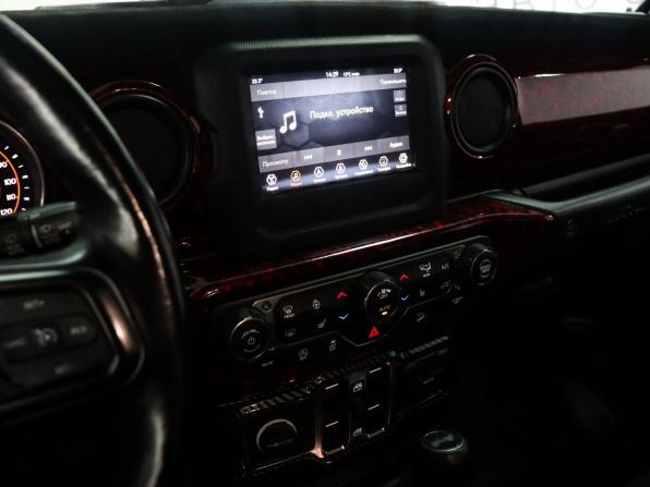 Jeep Wrangler IV (JL) с пробегом 2020 года, цена 4 499 000 рублей, 71500 км, внедорожник, Автокод Объявления