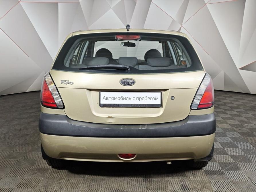 Kia Rio II Москва  - изображение 8