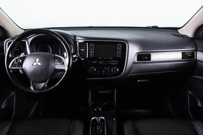 Mitsubishi Outlander III с пробегом 2012 года, цена 1 459 000 рублей, 223000 км, внедорожник, Автокод Объявления