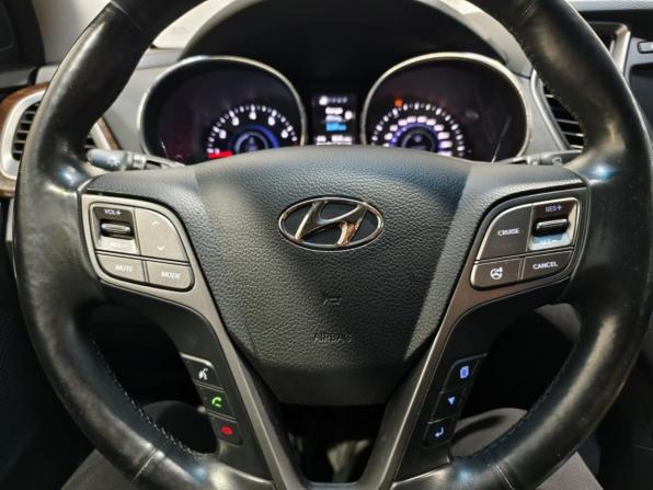 Hyundai Santa Fe III с пробегом 2012 года, цена 1 634 000 рублей, 206898 км, внедорожник, Автокод Объявления