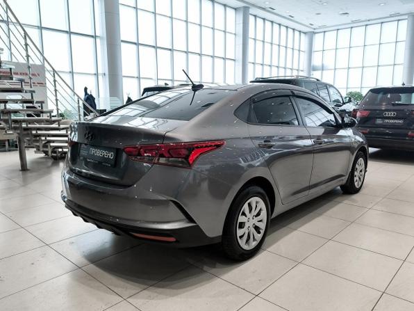 Hyundai Solaris II Рестайлинг с пробегом 2021 года, цена 1 399 000 рублей, 159429 км, седан, Автокод Объявления