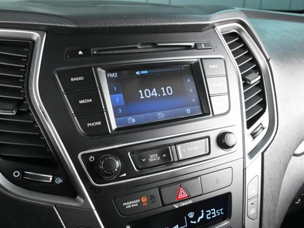 Hyundai Santa Fe III Рестайлинг с пробегом 2017 года, цена 1 919 000 рублей, 209970 км, внедорожник, Автокод Объявления