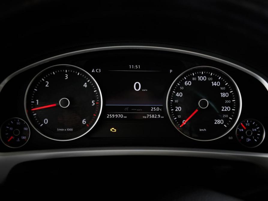 Volkswagen Touareg II Москва  - изображение 13