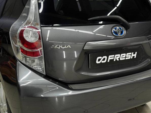 Toyota Aqua I с пробегом 2012 года, цена 779 000 рублей, 146000 км, хэтчбек, Автокод Объявления