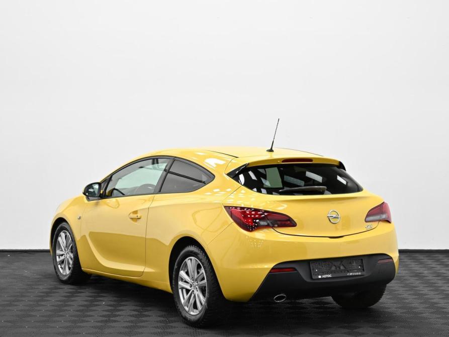Opel Astra J Рестайлинг Москва  - изображение 2