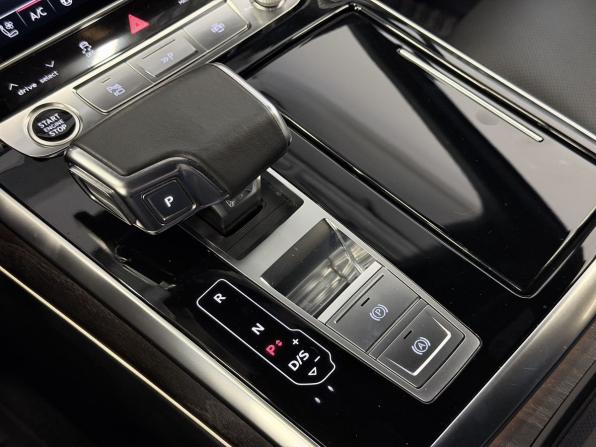 Audi Q7 II (4M) Рестайлинг с пробегом 2021 года, цена 7 830 000 рублей, 64950 км, внедорожник, Автокод Объявления