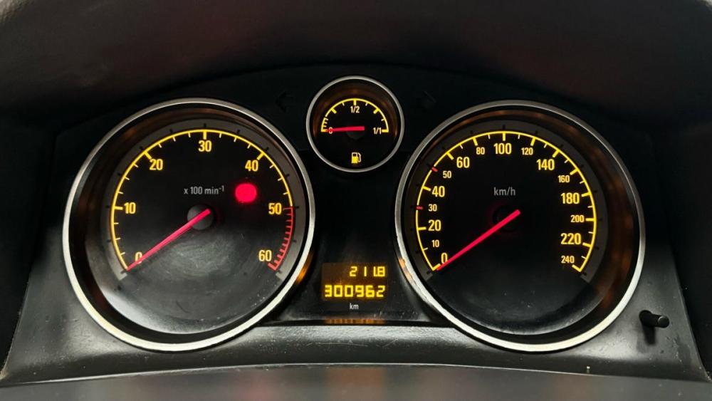 Opel Astra H Рестайлинг Киров  - изображение 11