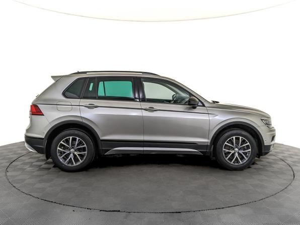 Volkswagen Tiguan II с пробегом 2019 года, цена 2 850 000 рублей, 100450 км, внедорожник, Автокод Объявления