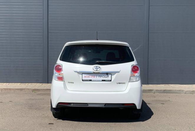 Toyota Verso I Рестайлинг с пробегом 2014 года, цена 1 680 000 рублей, 66812 км, компактвэн, Автокод Объявления