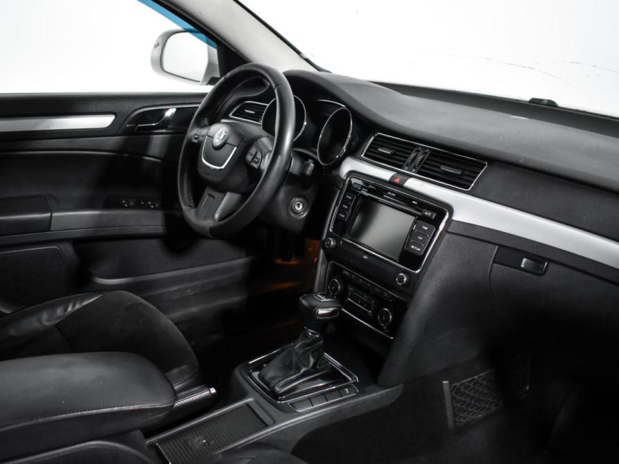 Skoda Superb II Санкт-Петербург  - изображение 15