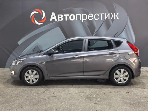 Hyundai Solaris I Рестайлинг с пробегом 2016 года, цена 790 000 рублей, 126500 км, хэтчбек, Автокод Объявления