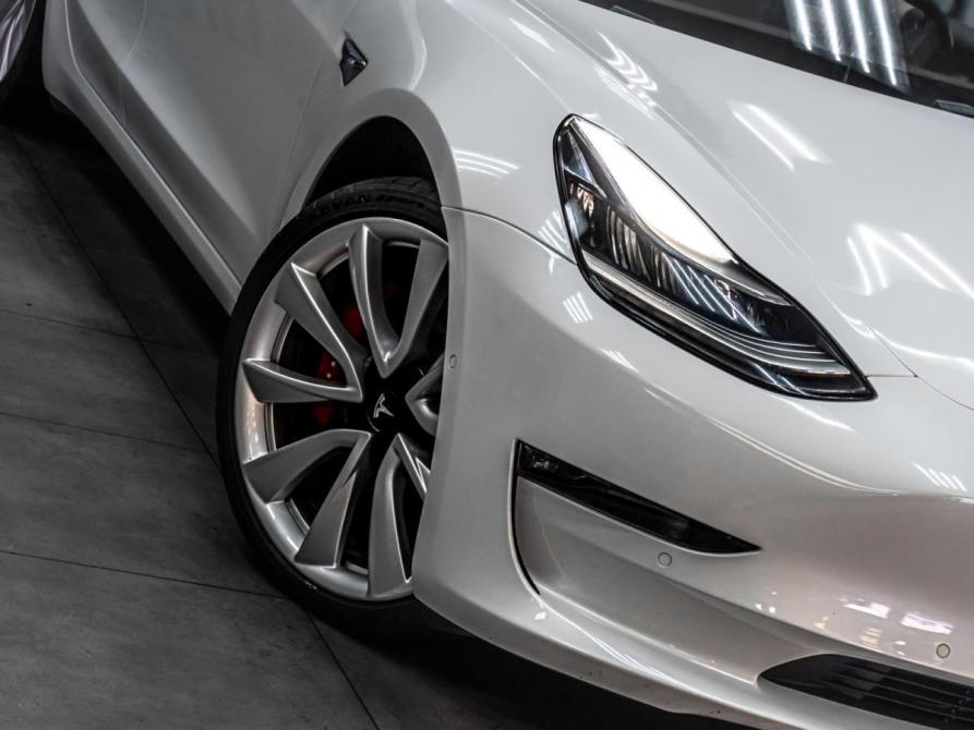 Tesla Model 3 I Тюмень  - изображение 8