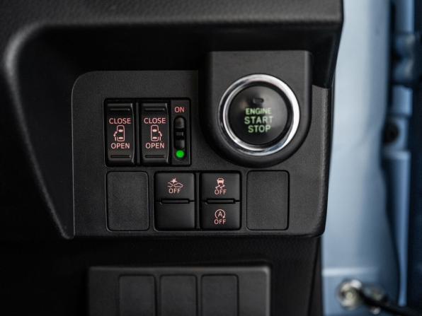 Toyota Tank I с пробегом 2016 года, цена 920 000 рублей, 125040 км, микровэн, Автокод Объявления
