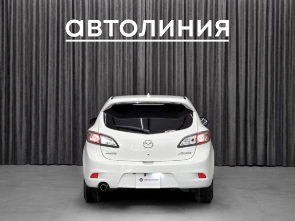 Mazda Axela II с пробегом 2013 года, цена 1 105 000 рублей, 58000 км, хэтчбек, Автокод Объявления