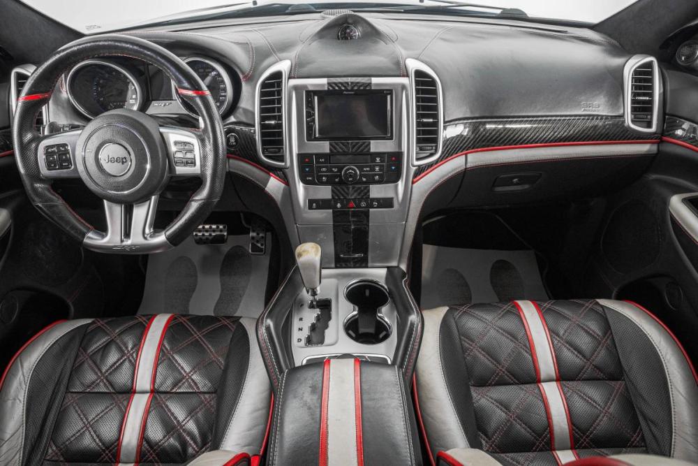 Jeep Grand Cherokee IV (WK2) Барнаул  - изображение 10