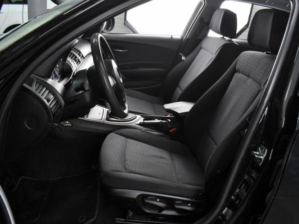 BMW 1 серии I (E81/E82/E87/E88) Рестайлинг с пробегом 2011 года, цена 769 000 рублей, 236459 км, хэтчбек, Автокод Объявления