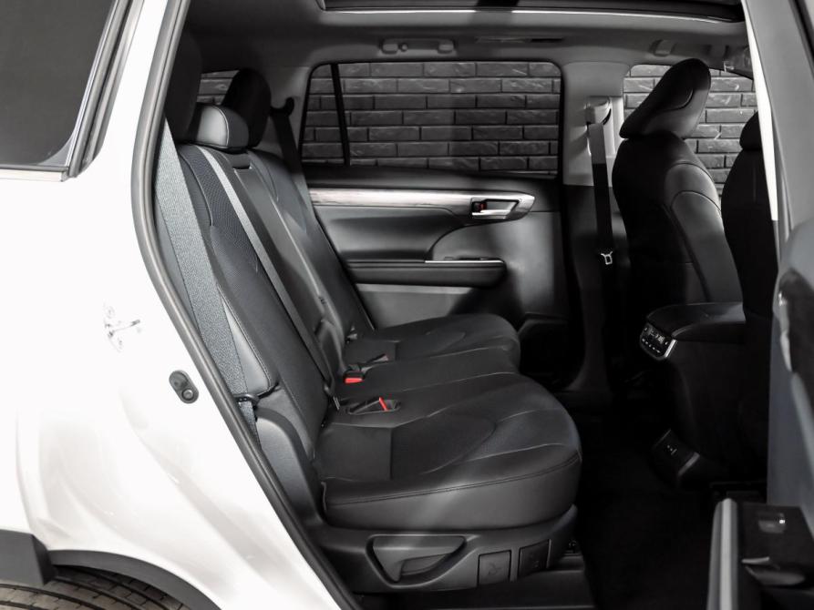 Toyota Highlander IV (XU70) Екатеринбург  - изображение 21