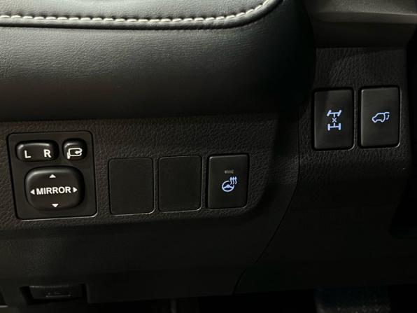 Toyota RAV4 IV (XA40) Рестайлинг с пробегом 2019 года, цена 3 590 000 рублей, 32905 км, внедорожник, Автокод Объявления