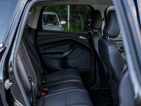 Ford Kuga II Рестайлинг с пробегом 2017 года, цена 1 518 000 рублей, 124360 км, внедорожник, Автокод Объявления
