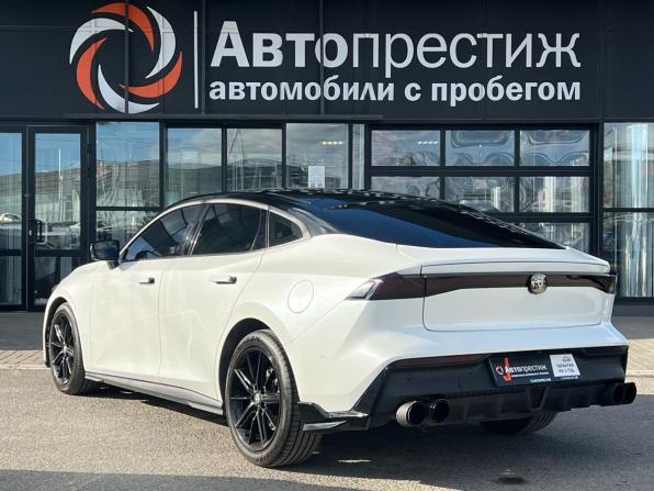 Changan UNI-V I с пробегом 2023 года, цена 2 249 000 рублей, 86950 км, лифтбек, Автокод Объявления