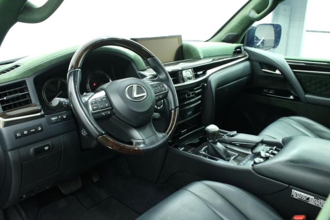 Lexus LX III Рестайлинг 2 с пробегом 2015 года, цена 8 240 000 рублей, 108571 км, внедорожник, Автокод Объявления