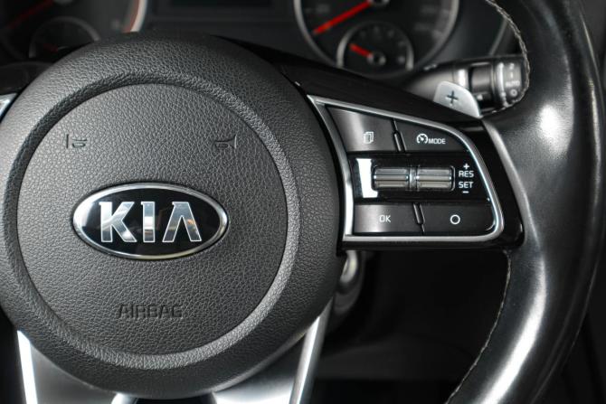 Kia Optima IV Рестайлинг с пробегом 2020 года, цена 2 159 000 рублей, 116000 км, седан, Автокод Объявления