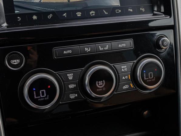 Land Rover Discovery V Рестайлинг с пробегом 2020 года, цена 4 070 000 рублей, 414068 км, внедорожник, Автокод Объявления